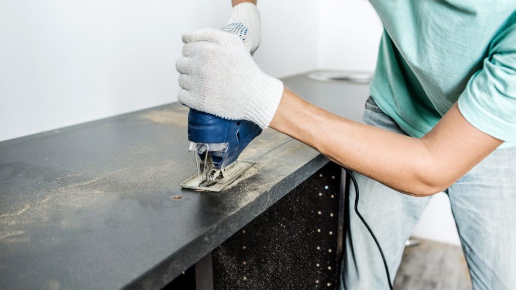 cutting kitchen worktops cutting kitchen worktops